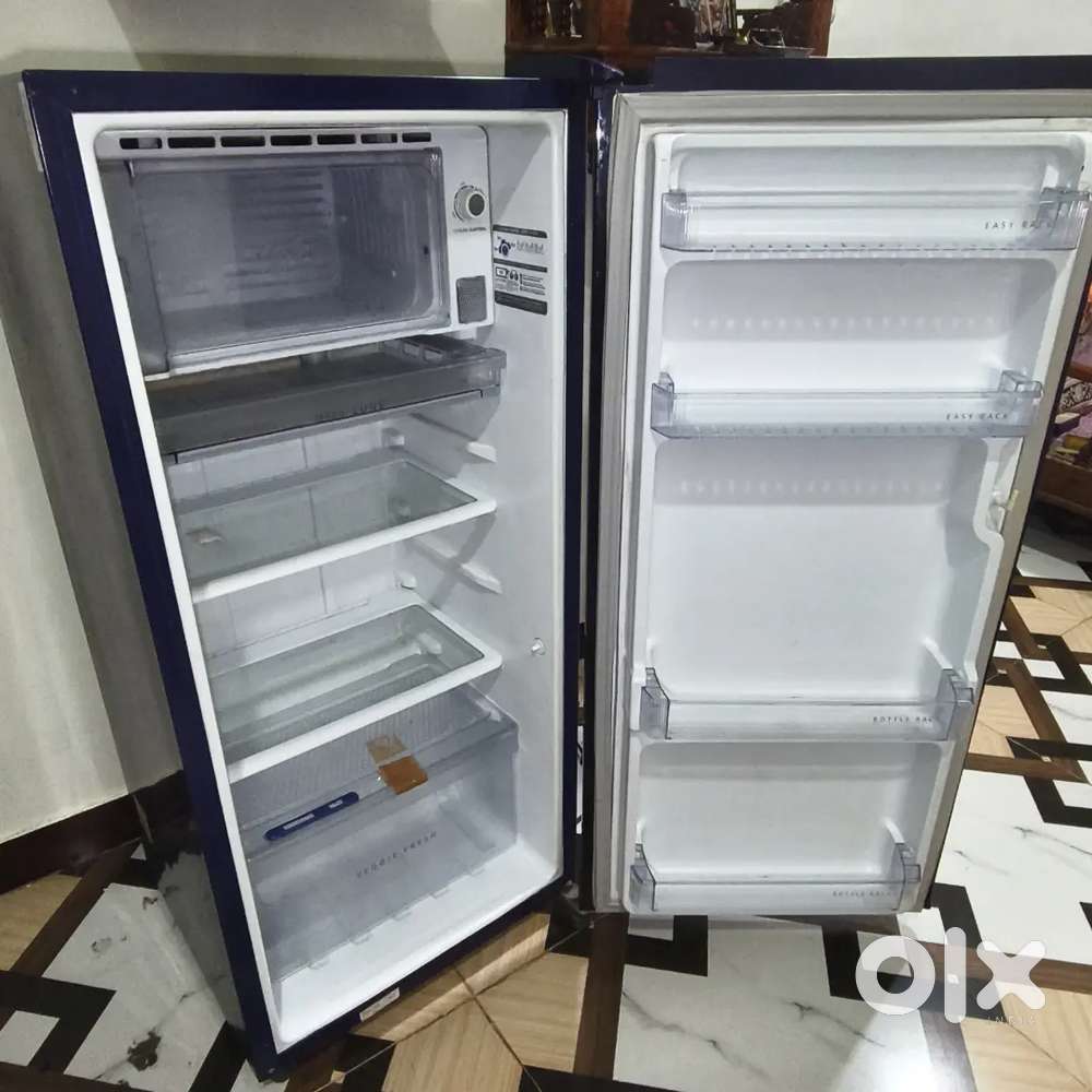Single door fridge