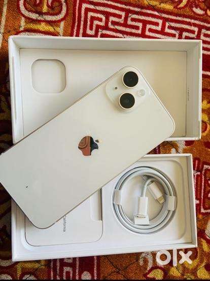 Selling my iphone14 with accessories & bill box in good condition.