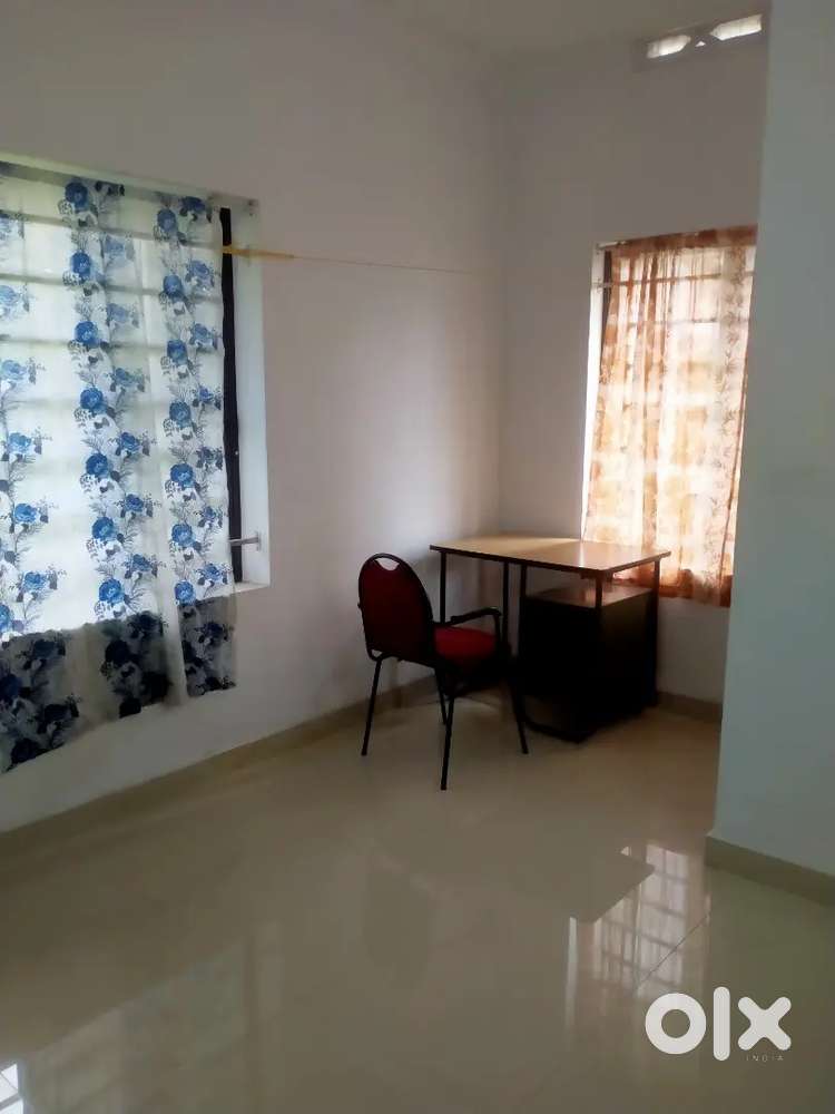 225 single room with toilet palarivattom