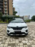 Renault Triber RXT, 2023, Petrol