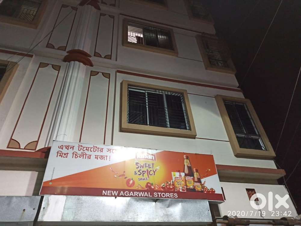 Semi furnished flat near baghajatin