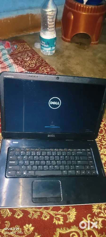 Dell laptop well maintain no scratches without any problem