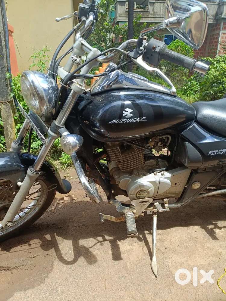 Bajaj Average 220 CC bike for sale