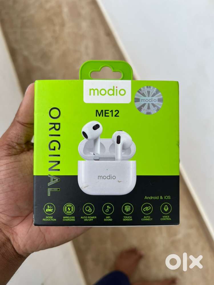 Airpod with box