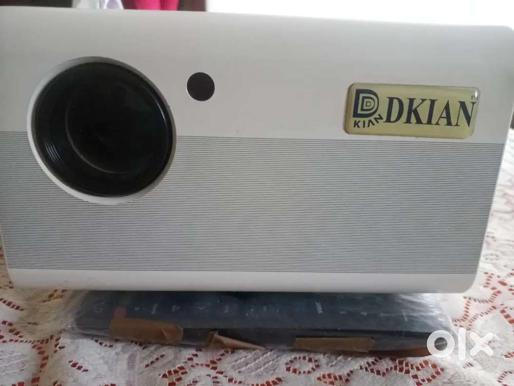 KIAN Make projector