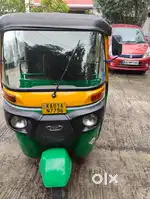 Bajaj CNG auto for sale