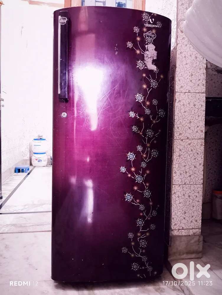 Videocon fridge 210 LITRE