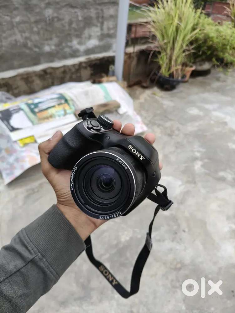 SONY DSLR CAMERA