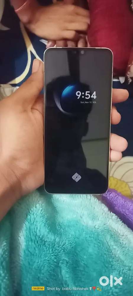 Vivo v23 5g I need urgent money new condition phone