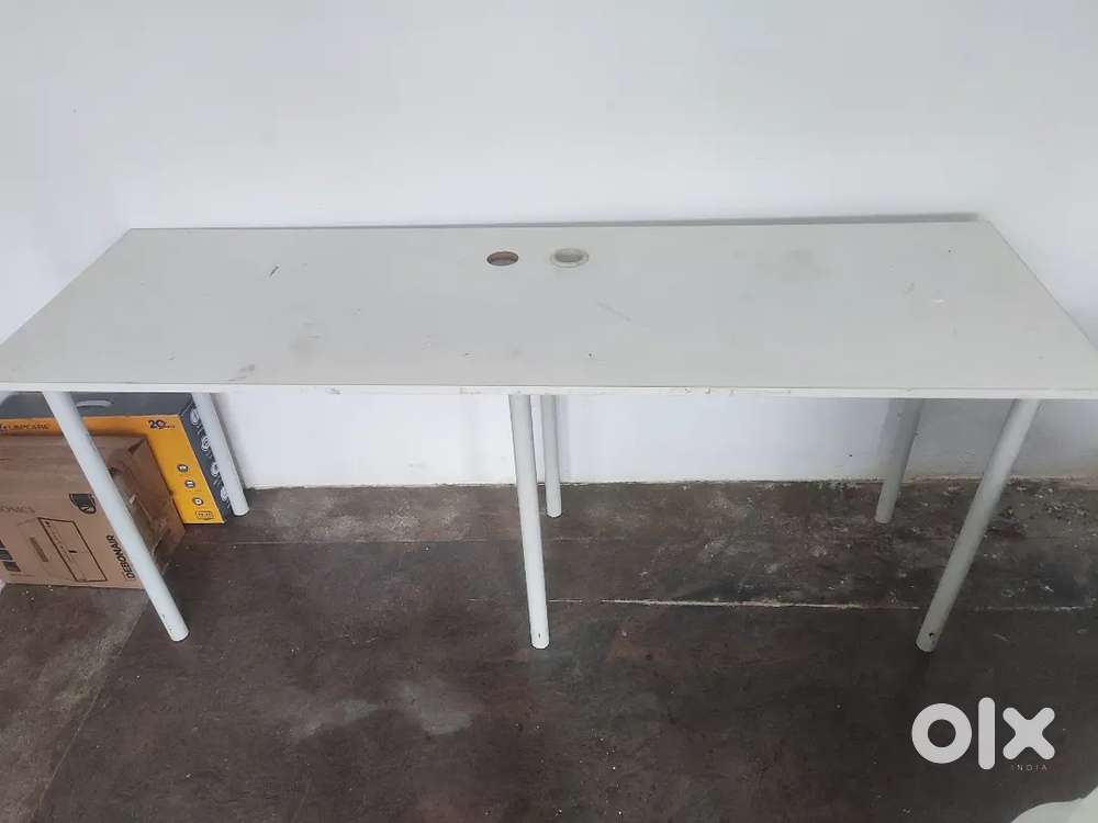 Computer table with charge ports