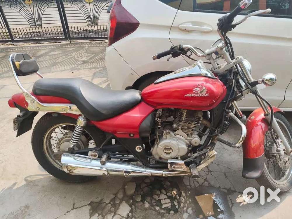 Bajaj avenger 220cc red colour 2014 registration