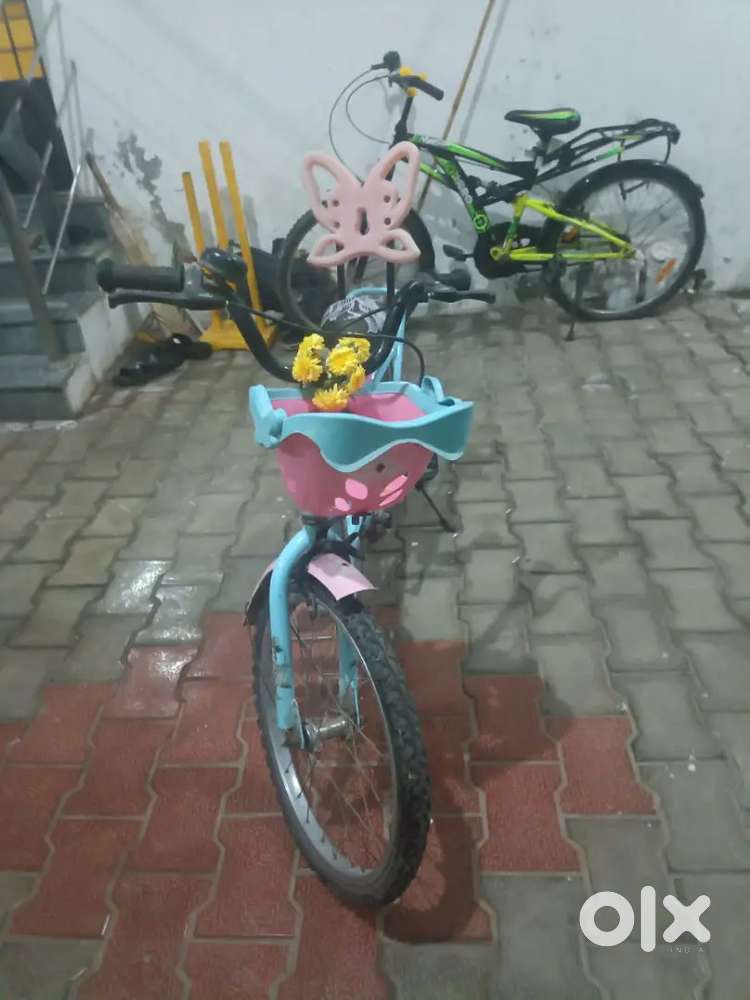 Girl kid  Bicycle
