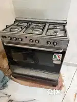 Cooking range oven