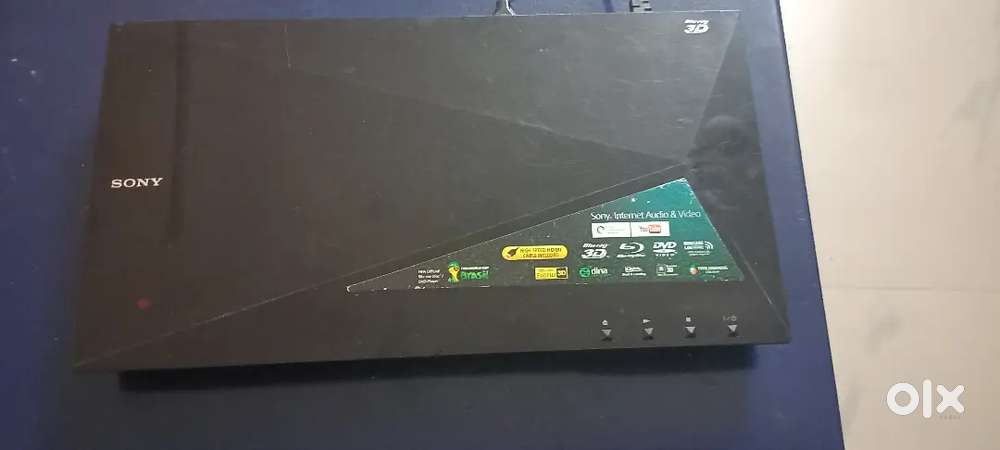 SONY BLUERAY 3D PLAYER