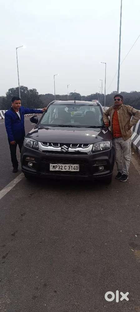 Mujhe apni vitara brezza official work ke liye contract pe lgani