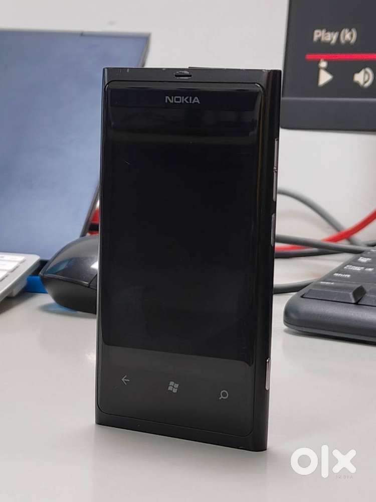 Nokia lumia 800 (battery problem)