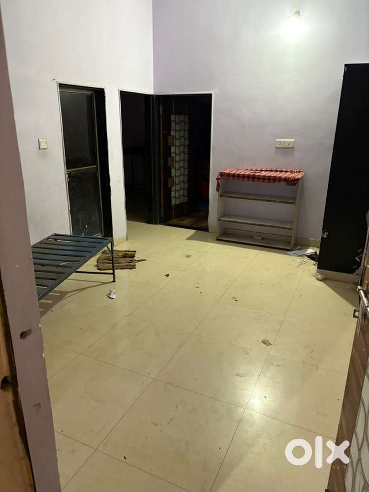 1 BHK ROOM