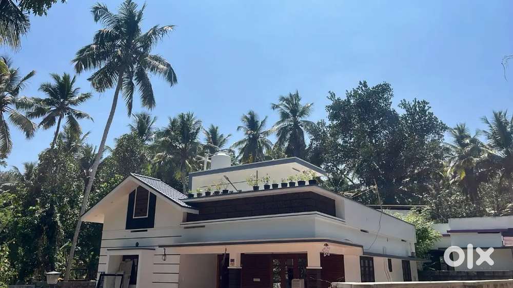 10 cent with 1526sqft 2 year old house for sale