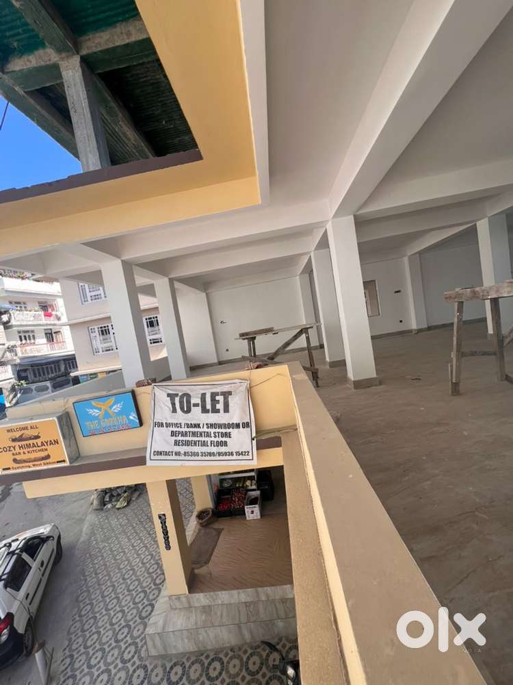 This newly buit space for office,showrooms,Restaurants ,shops