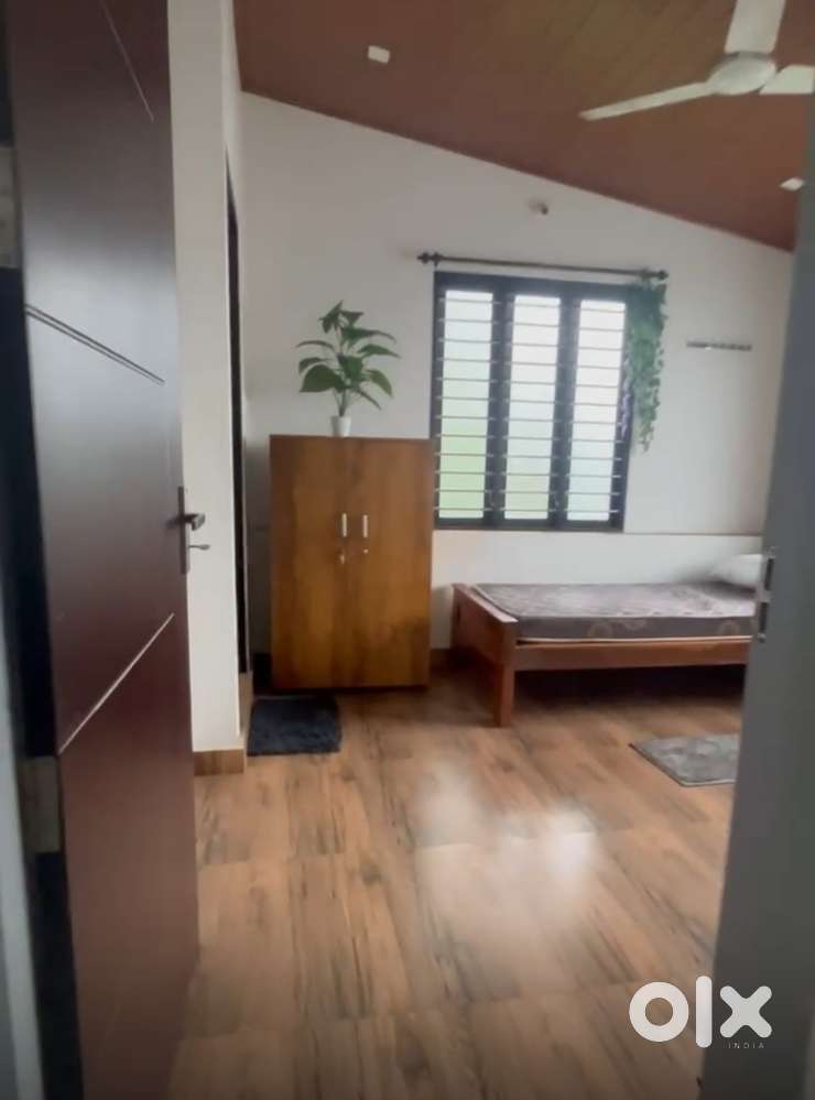 Furnished single rooms for Ladies ( attached)