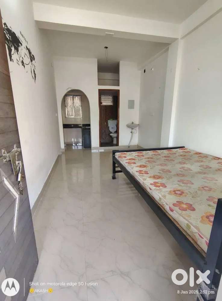 New 1rk room for rent