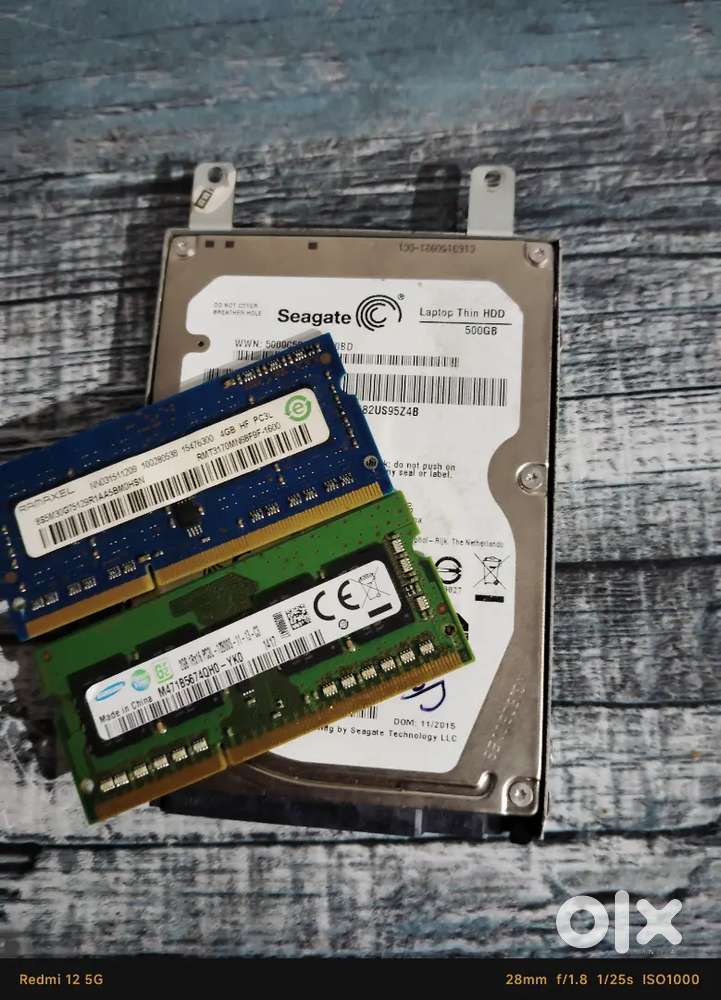 500Gb (HDD) ,4gb and 2Gb sodim ram DDR3