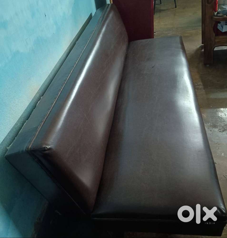 Sofa and tea table