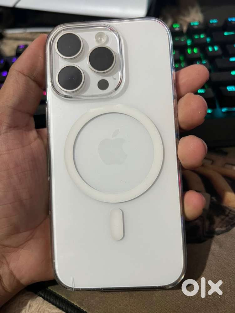 iPhone 16 Pro 128 GB Under warranty