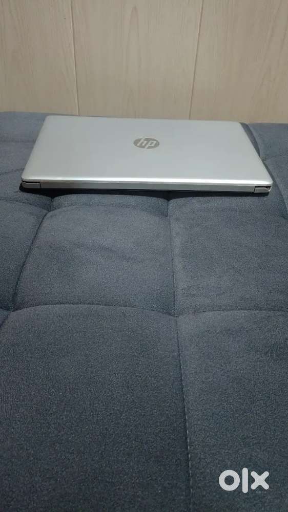 HP laptop model 15-da0xxx