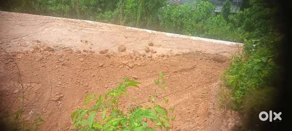 Hillside property near MC road