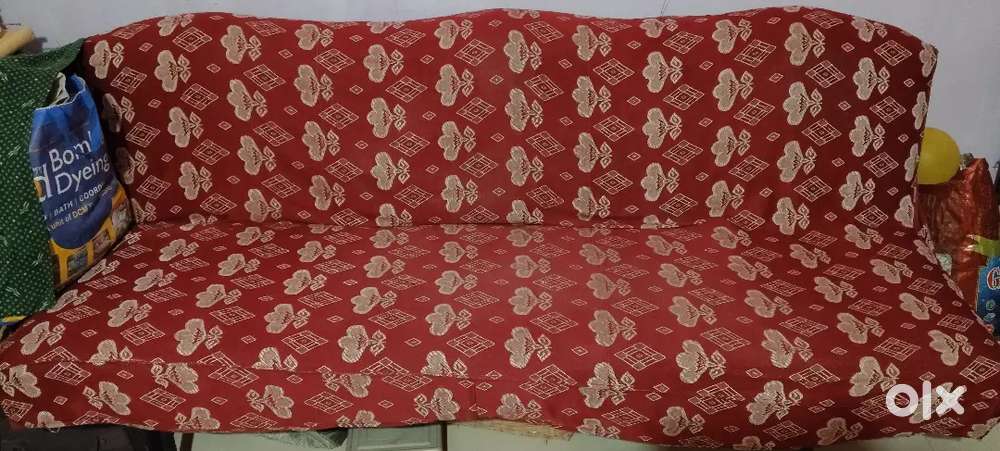 Home Furniture on Urgent Sell