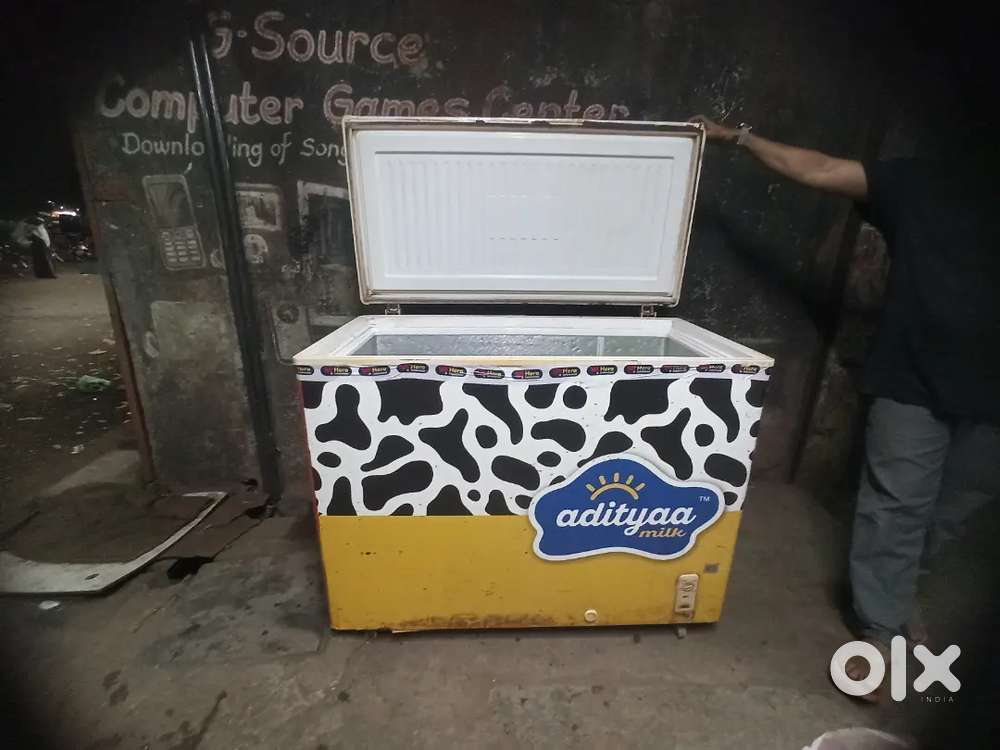 Big ice cream fridge