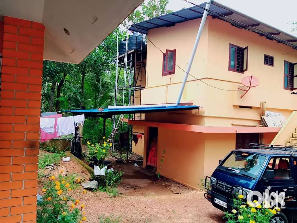 Gloria building house,flat,shop for rent