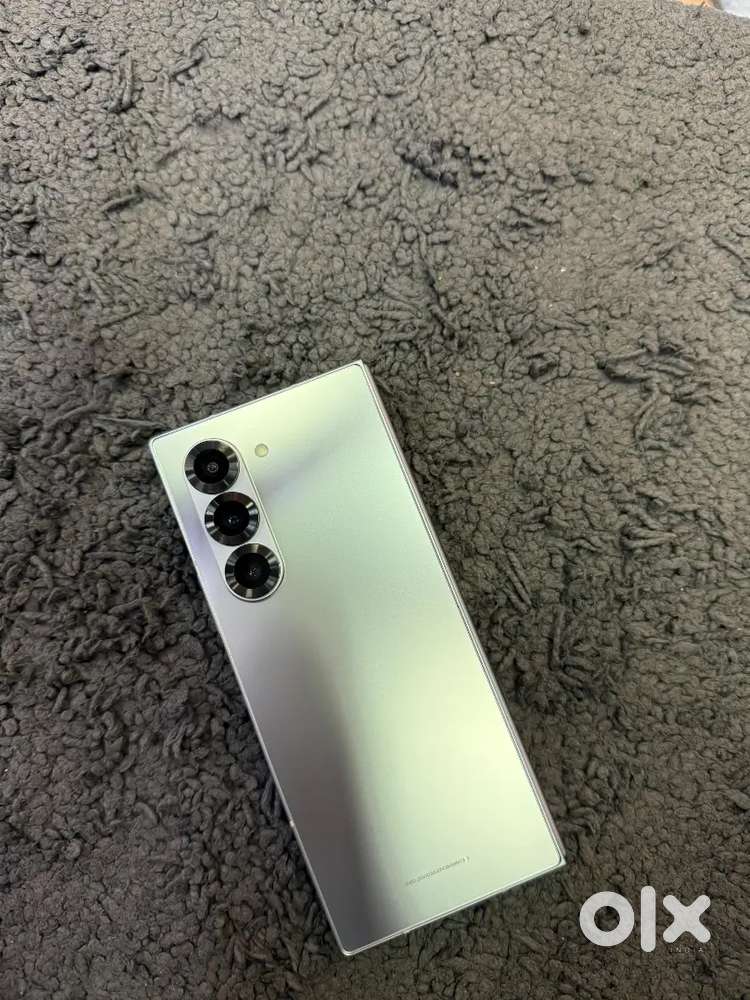 Samsung Z Fold 6 256GB Silver
