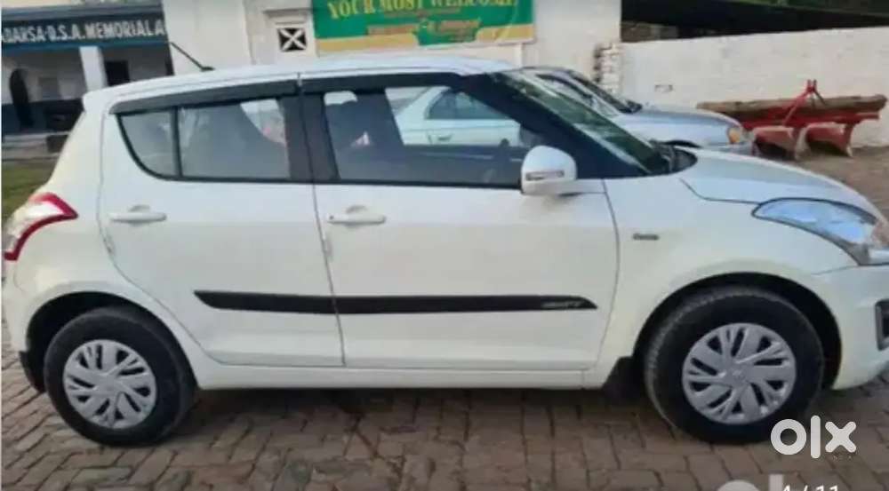 Maruti Suzuki Swift 2015 white