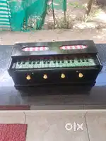 Singeleharmonium, newbellows, goodtone, highqualityreed,teakwood