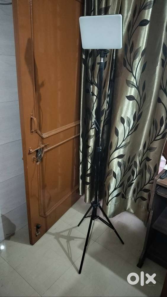 GIFTMAX Photography LED 11 inch with 6 Feet stand