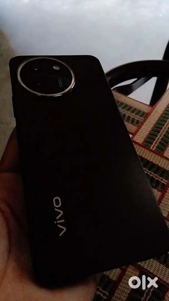 Vivi t3x (5G)   with fast charging