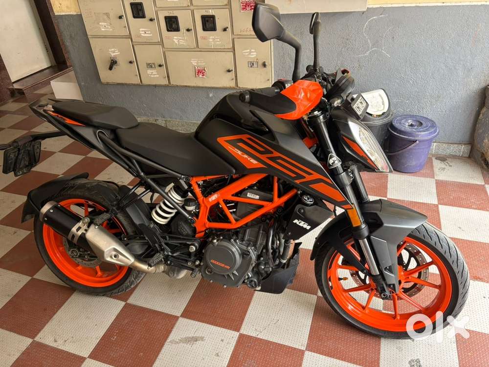 Duke 250 - Best deal -All up to date - Very good condition