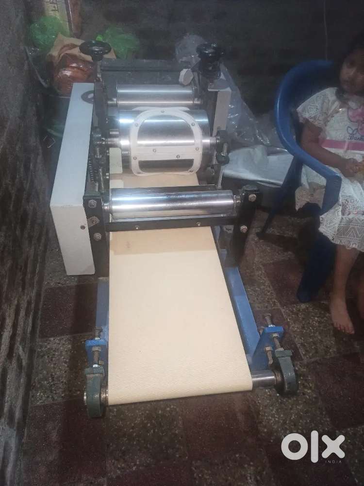 Samosa cutting machine-jspm