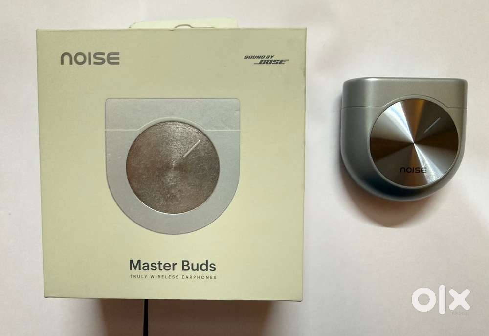 6 months old Noise MasterBuds