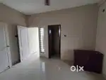 Aluva paravoor kavala, 2bhk good flat 4th floor for sale.