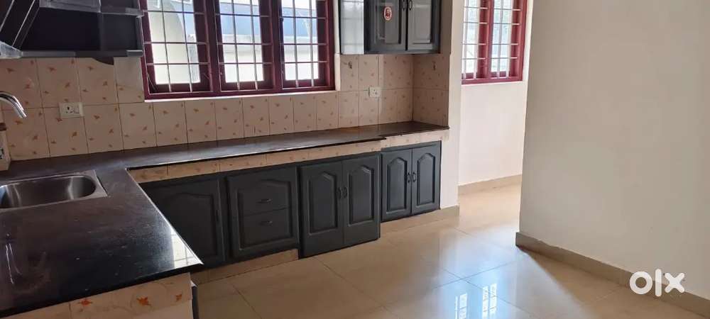 3 bhk apartment for rent edappally Marotichod