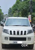 Mahindra TUV 300 T10, 2017, Diesel