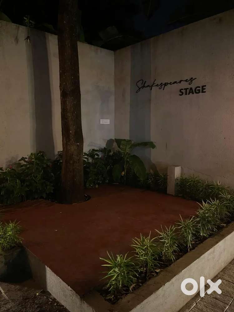 Restaurant captain,  billing, service staff, Tea master, Manager