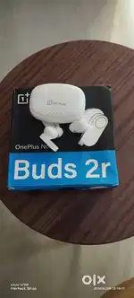 Ear buds oneplus