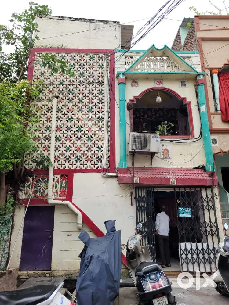 Individual House for sale