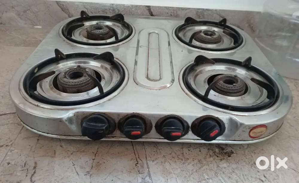 4 burner Prestige stove