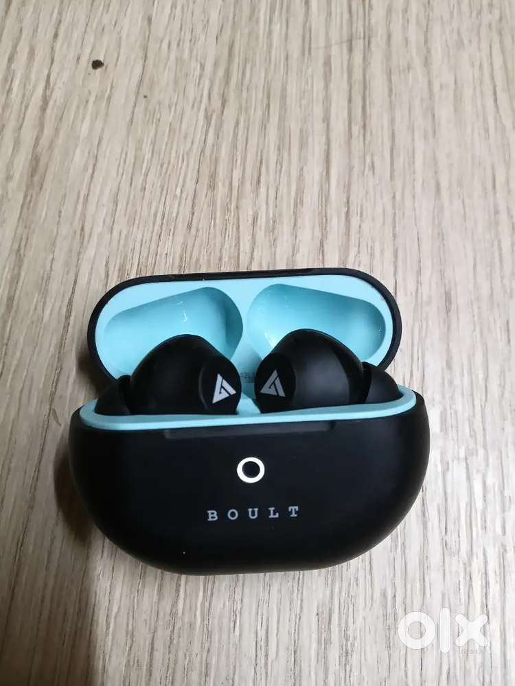 Boult airbuds