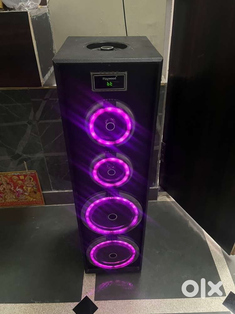 TOWER SPEAKERS